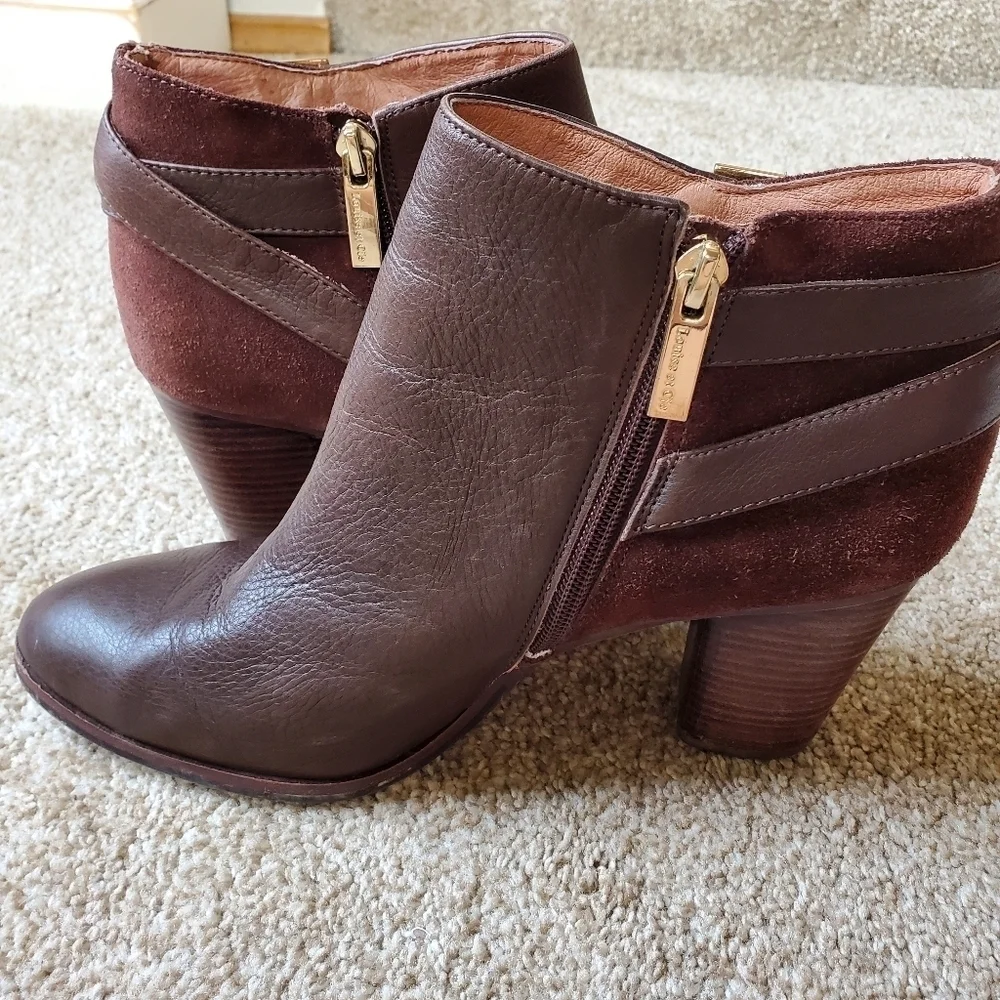 Louise Et Cie Womens Booties. Brown leather and suede. Size 9